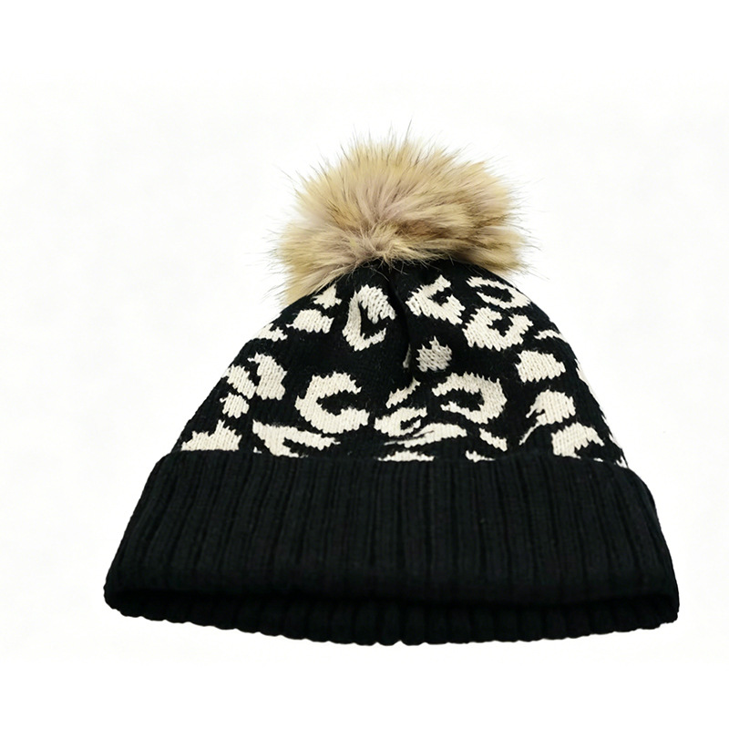 Осенне-зимняя вязаная шапка с  – обзор и цена Beanie Cuffed Knit